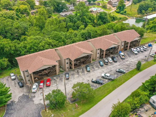 1 Church Drive, Kimberling City, MO 65686