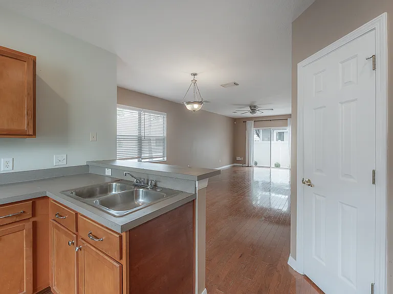 4951 Elizabeth Anne Cir — Photo 5
