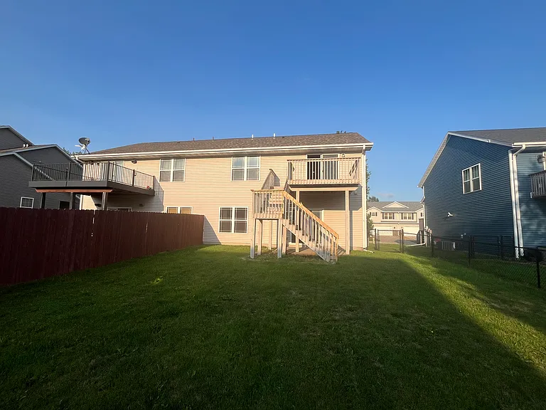 235 N Park Ridge Rd — Photo 23