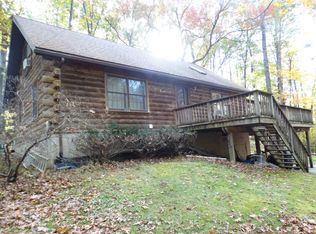 9 Huckle Hill Ln, Ravena, NY 12143