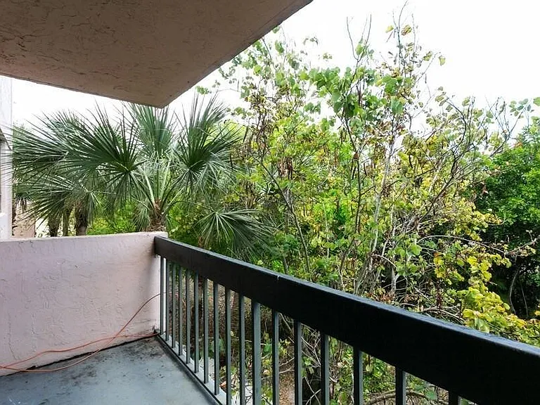 1720 N Congress Ave #305 — Photo 8