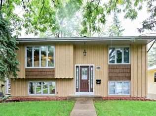 7117 Stevens Ave, Minneapolis, MN 55423