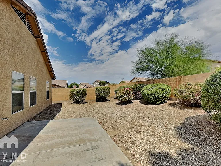 22564 W Pima St — Photo 16