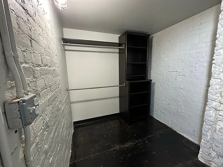 520 Seneca St — Photo 19