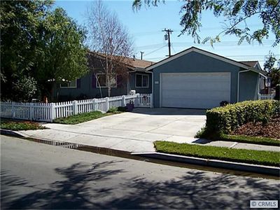 5592 Belle Ave, Cypress, CA, 90630