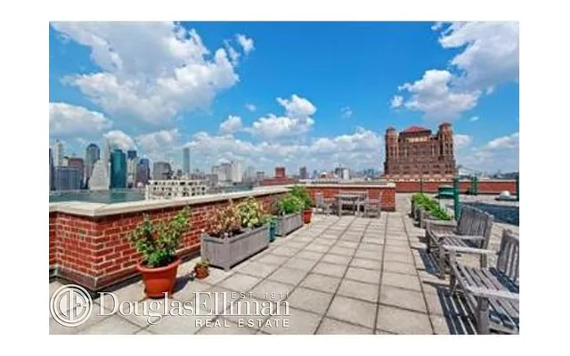Sold by Douglas Elliman | media 22