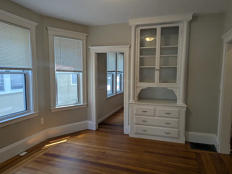 42-44 Leach St #44-1 — Photo 6