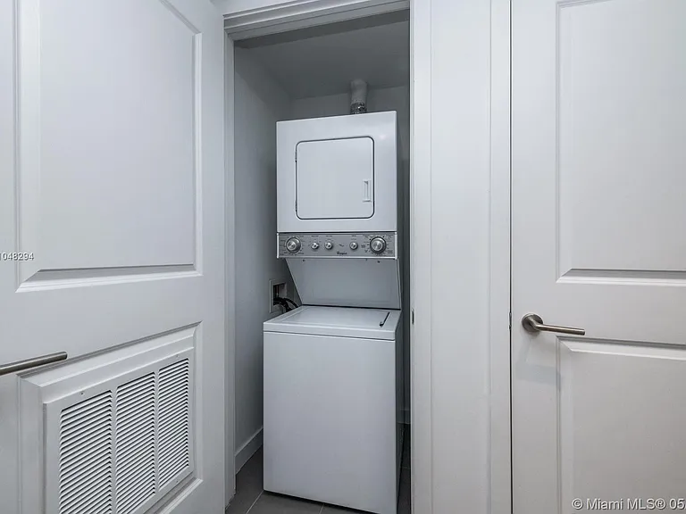 1600 NE 1st Ave #2914 — Photo 14