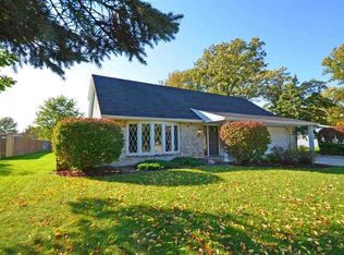 4313 Ort Dr, Woodburn, IN 46797