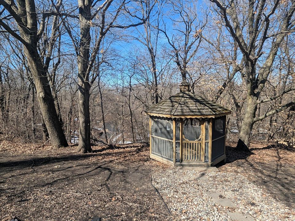 2nd image of 46182 Red Oak Dr