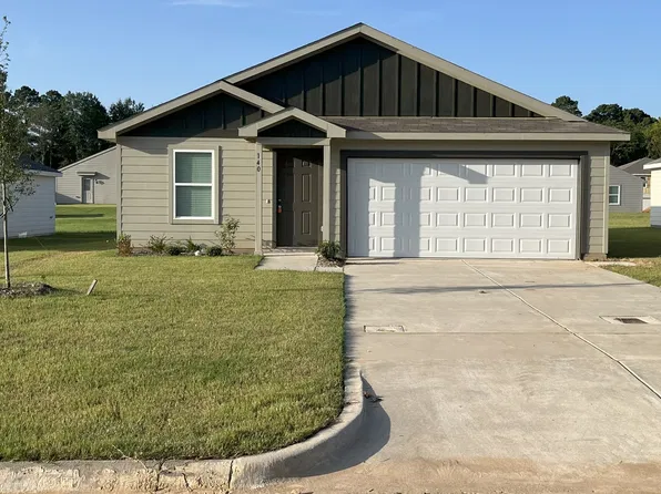 140 Highland Forest Dr, Gilmer, TX 75644