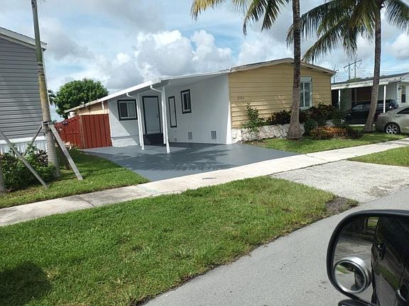 2nd image of 21756 N Heritage Cir