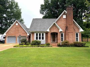 106 Royal Oak Rd, Florence, AL 35633