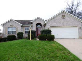 6185 Woodcrest Dr, Burlington, KY 41005