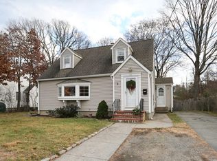 212 Main St, Maynard, MA 01754