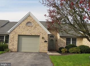 60 Sanibel Ln, Chambersburg, PA
