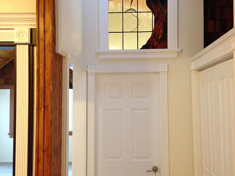 708 Earlham St — Photo 7