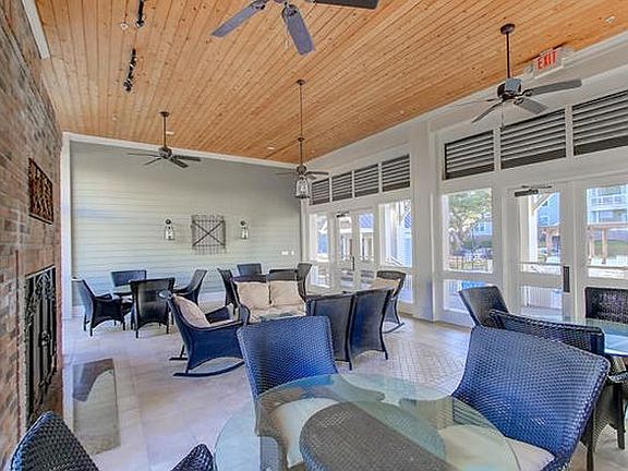 Huge screened patio off pool
