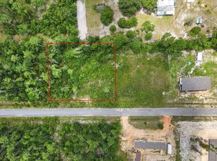 135 Jazzy Ln, Wewahitchka, FL 32465