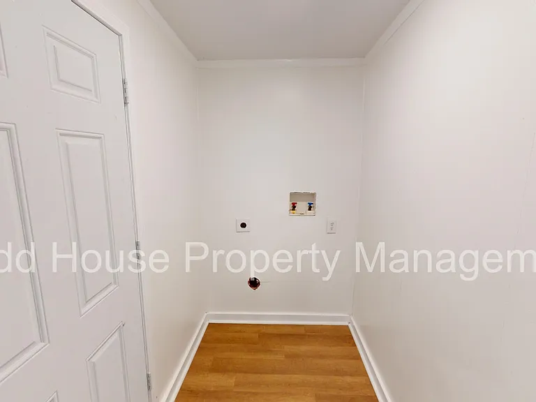 121 Grimes St #1 — Photo 9