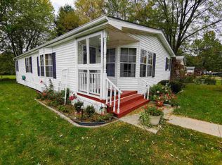 13002 Oak Lawn Ln, Poplar Grove, IL 61065