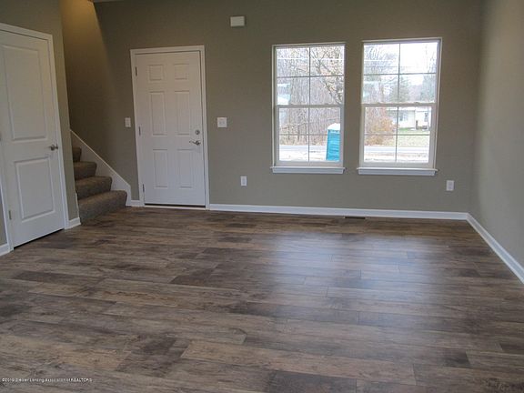 2nd image of 785 West St