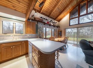 12 Misty Bay Rd, Fairhaven, MA 02719