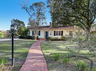 1130 Holly Ln, Jacksonville, FL 32207
