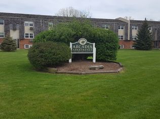 Arcadia Apartments, Bloomington, IL 61704