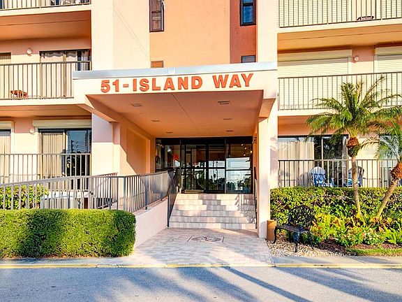 3rd image of 51 Island Way APT 601