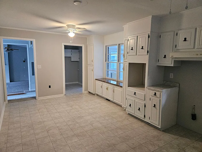 770 Harrison Creek Rd — Photo 8