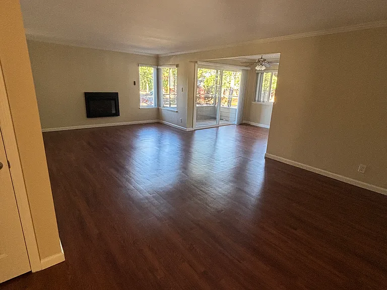 825 Menlo Ave #F — Photo 18