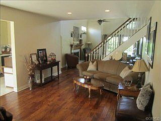 3rd image of 12303 Chavers Ave