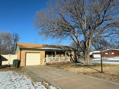108 La Vista Blvd, Dodge City, KS, 67801