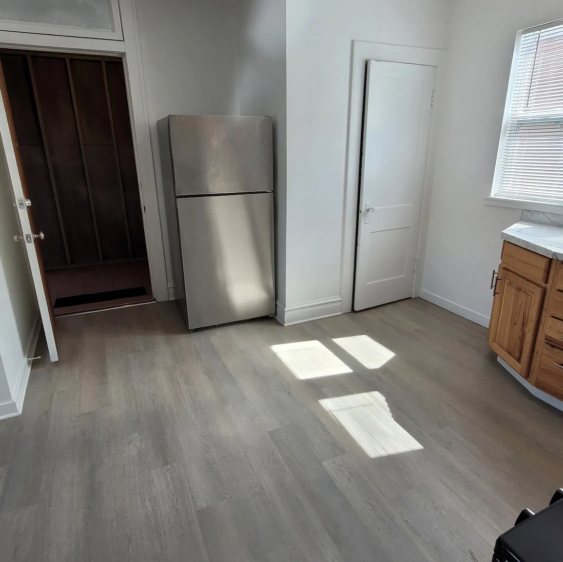 1 bed, $1,100 — Photo 3