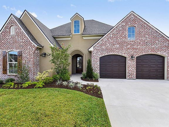 2nd image of 102 Sago Palm Way