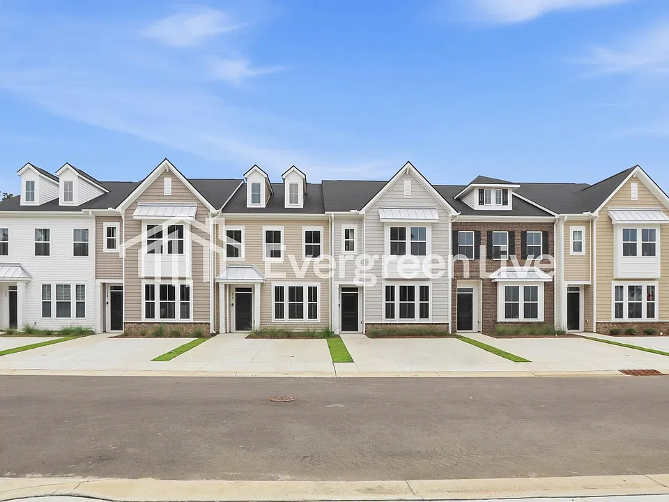 308 Colby Ct