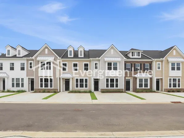 308 Colby Ct, Myrtle Beach, SC
