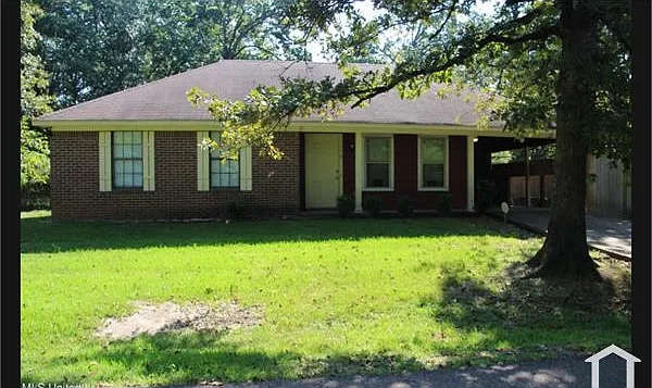 3 bed, $1,455 — Photo 2