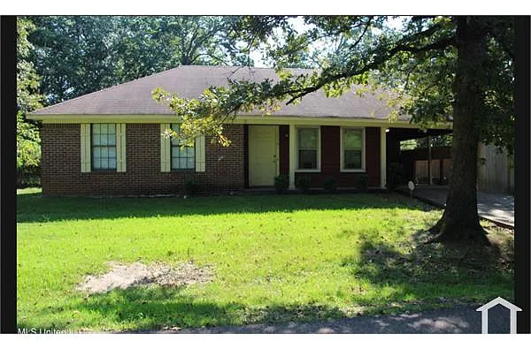 Building Photo - 1478 Bass Ave