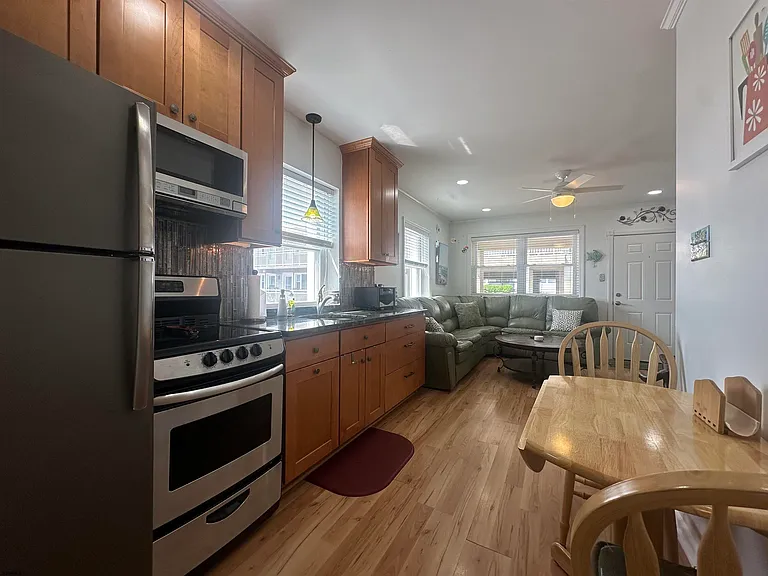 9010 Atlantic Ave #112 — Photo 9