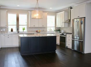 313 Etiwan Pointe Dr, Mount Pleasant, SC 29464