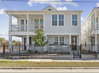 402 S 8th St, Fernandina Beach, FL 32034