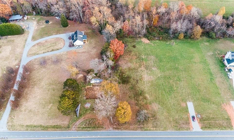 2nd image of 5231 Belews Creek Rd