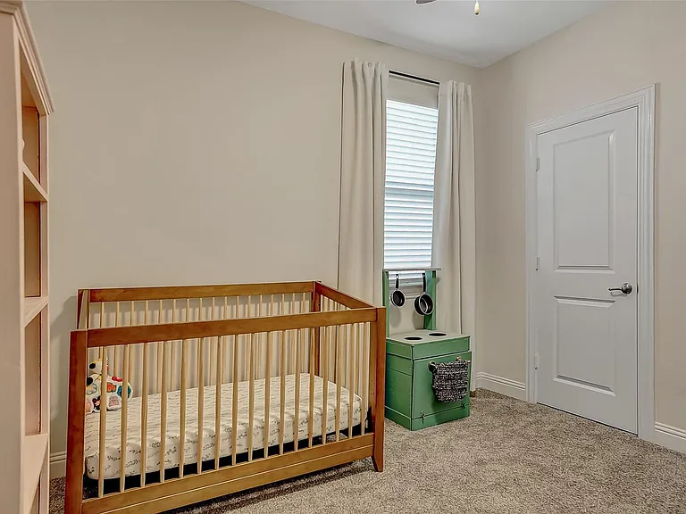 7205 Windy Meadow Dr — Photo 24