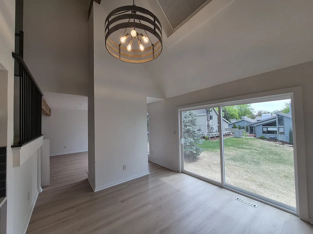 Building Photo - 563 Spin Drift Ct