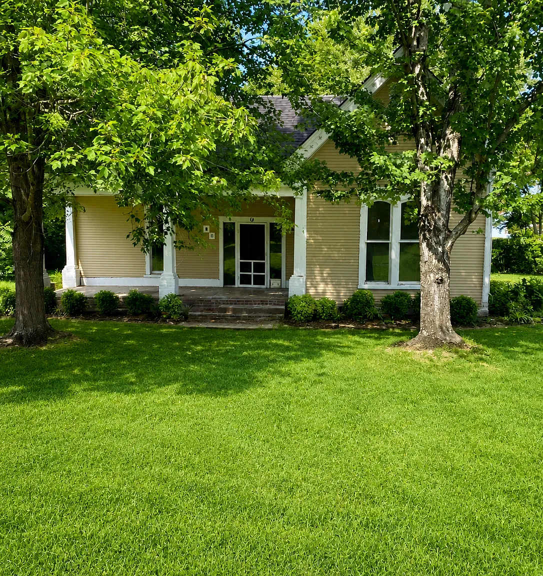 2 bed, 2.5 bath, 1700 sqft, $1,700 — Photo 1