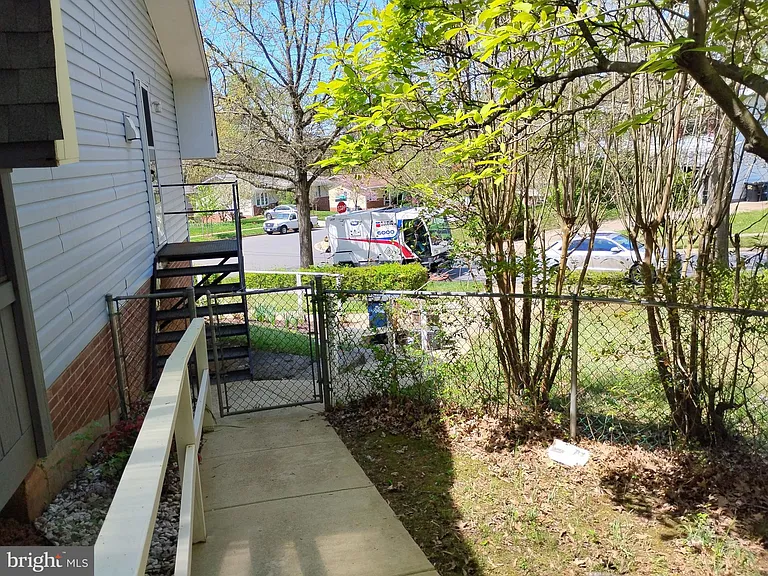 100 Periwinkle Ct — Photo 20