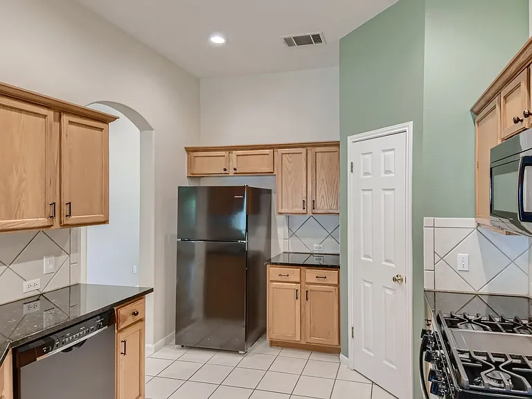 116 Copperwood Loop — Photo 11