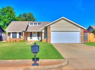 16405 Coronado Dr, Edmond, OK 73013